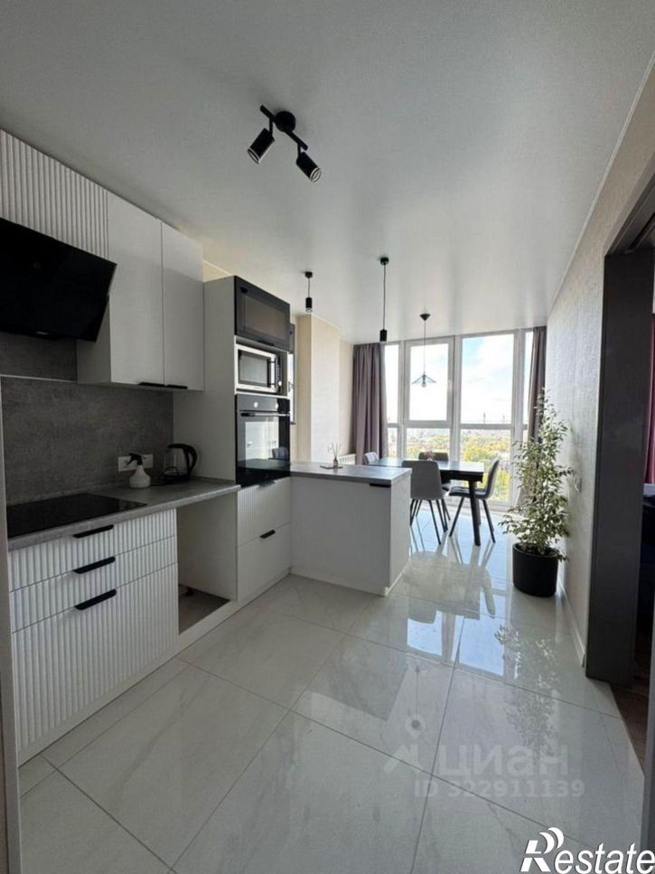 2-комн квартира улица Воровского, 17 с1,  д. 17 с1