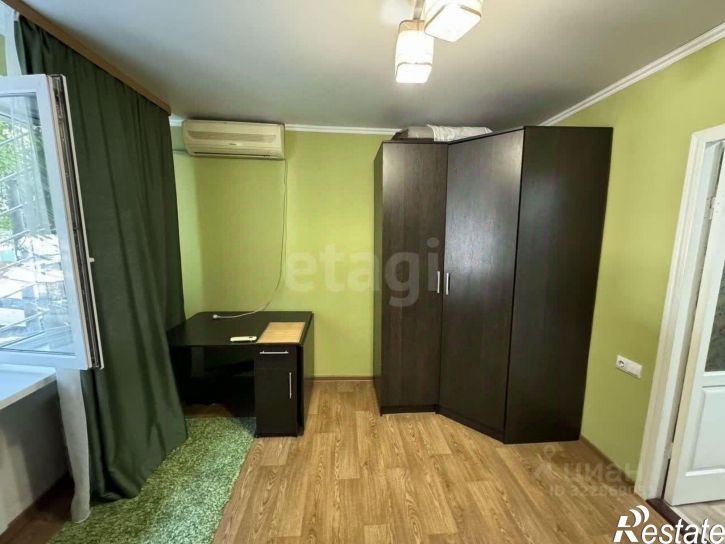 1-комн квартира пр-кт 40-летия Победы, 282/100,  д. 282/100