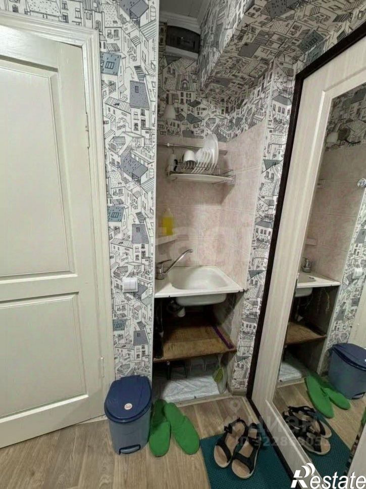 1-комн квартира пр-кт 40-летия Победы, 282/100,  д. 282/100