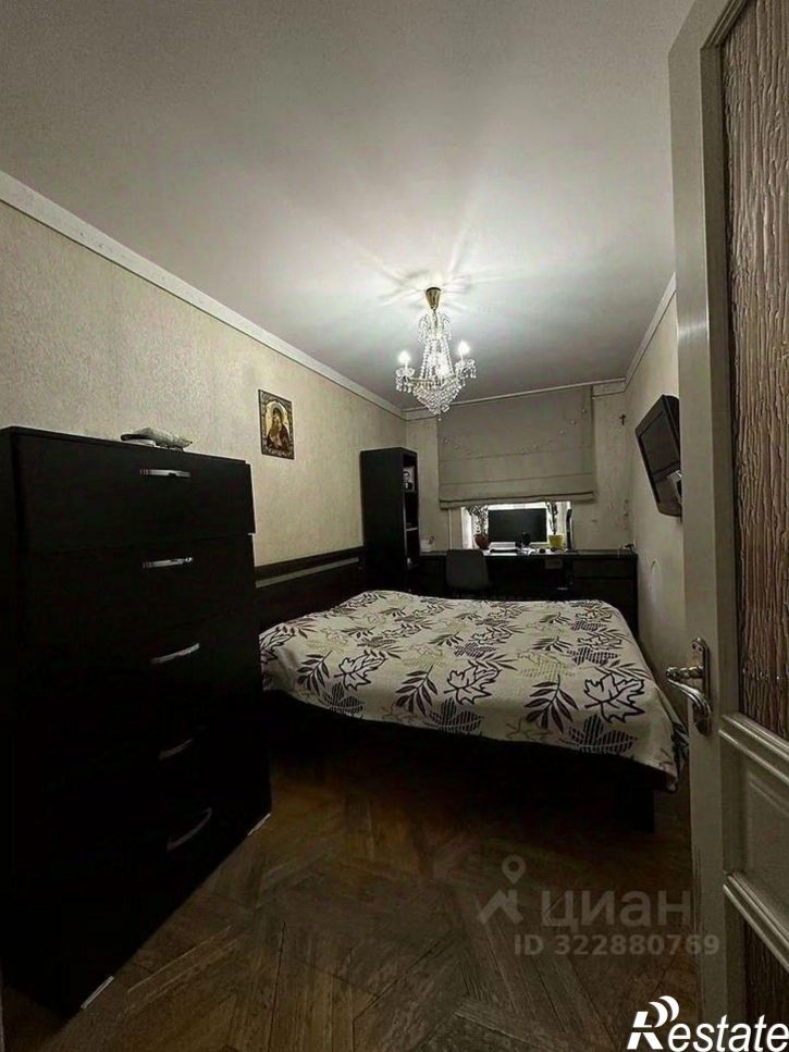 3-комн квартира проспект Шолохова, 130,  д. 130