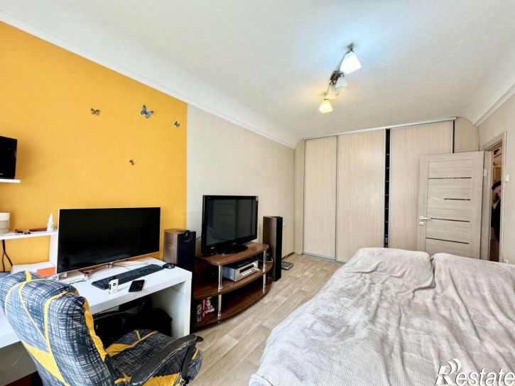 2-комн квартира проспект 40-летия Победы, 73/7,  д. 73/7