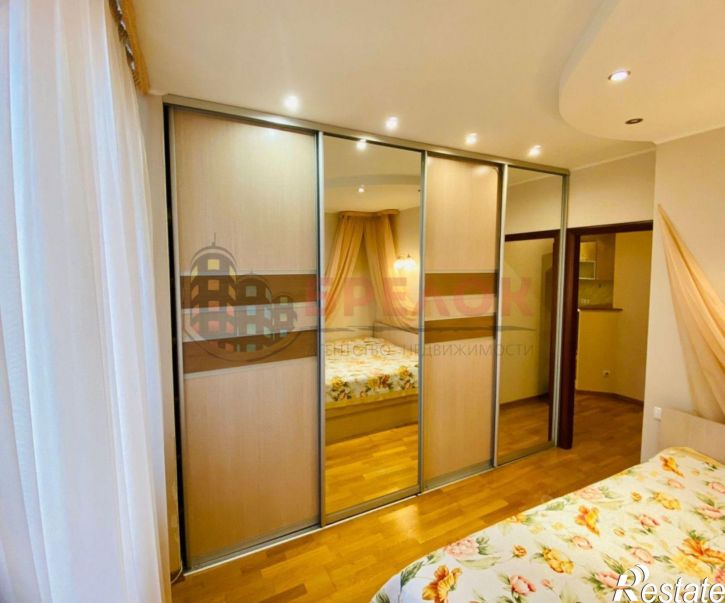 2-комн квартира ул 339-й Стрелковой Дивизии, 12в,  д. 12в