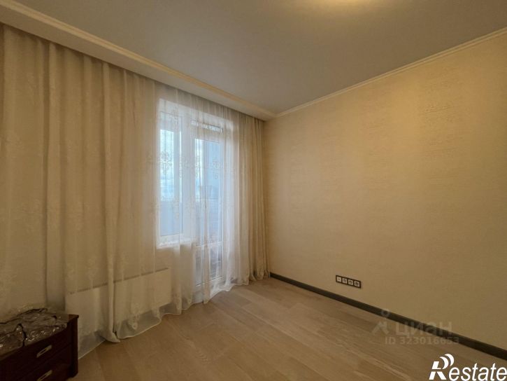 3-комн квартира улица Еляна, 54,  д. 54