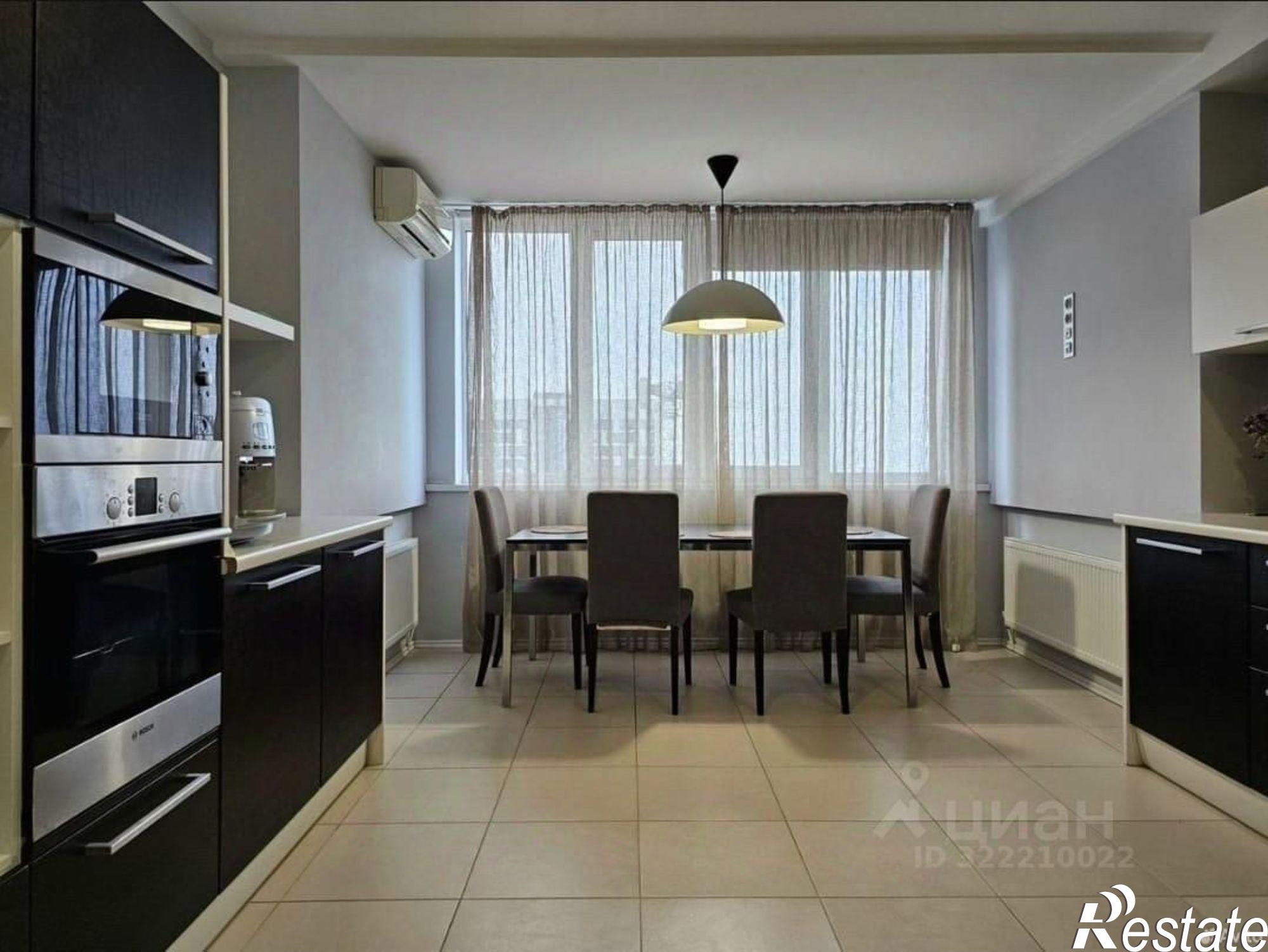 Сдать квартиру за 85 000 рублей на улица Зорге, 11/1