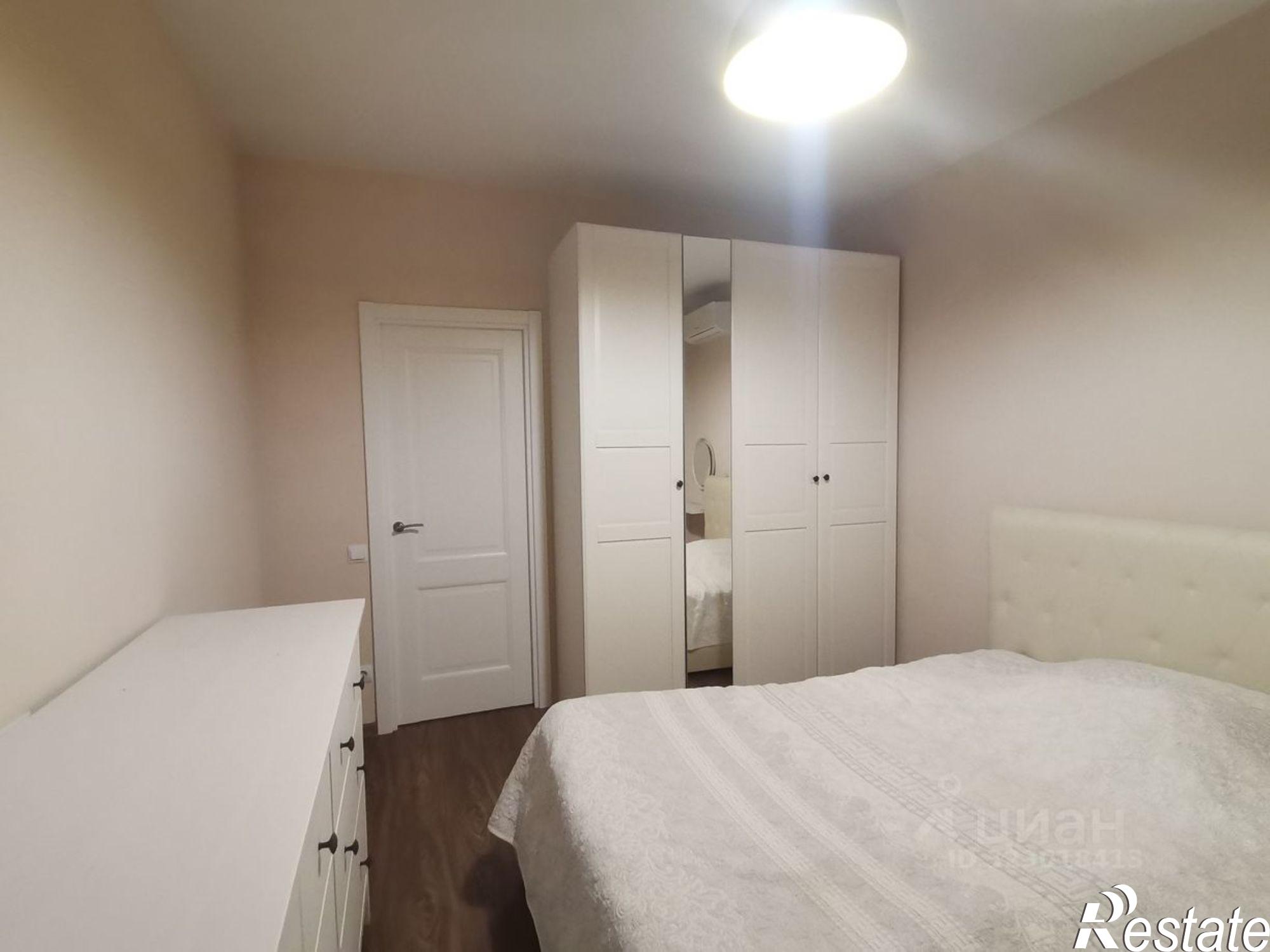 Сдать квартиру за 35 000 рублей на улица Еляна, 54