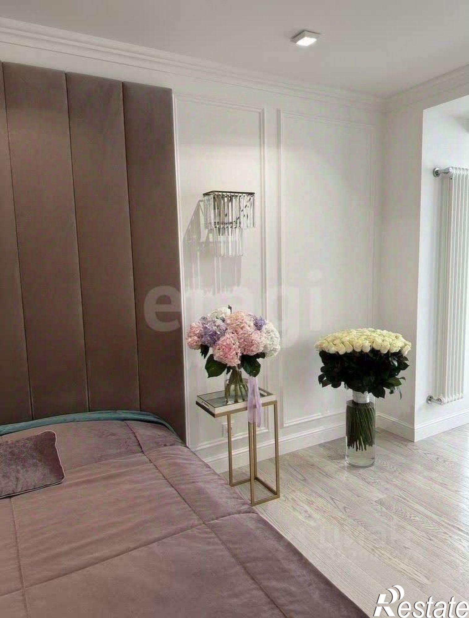 Купить квартиру за 32 000 000 рублей на улица Максима Горького, 149