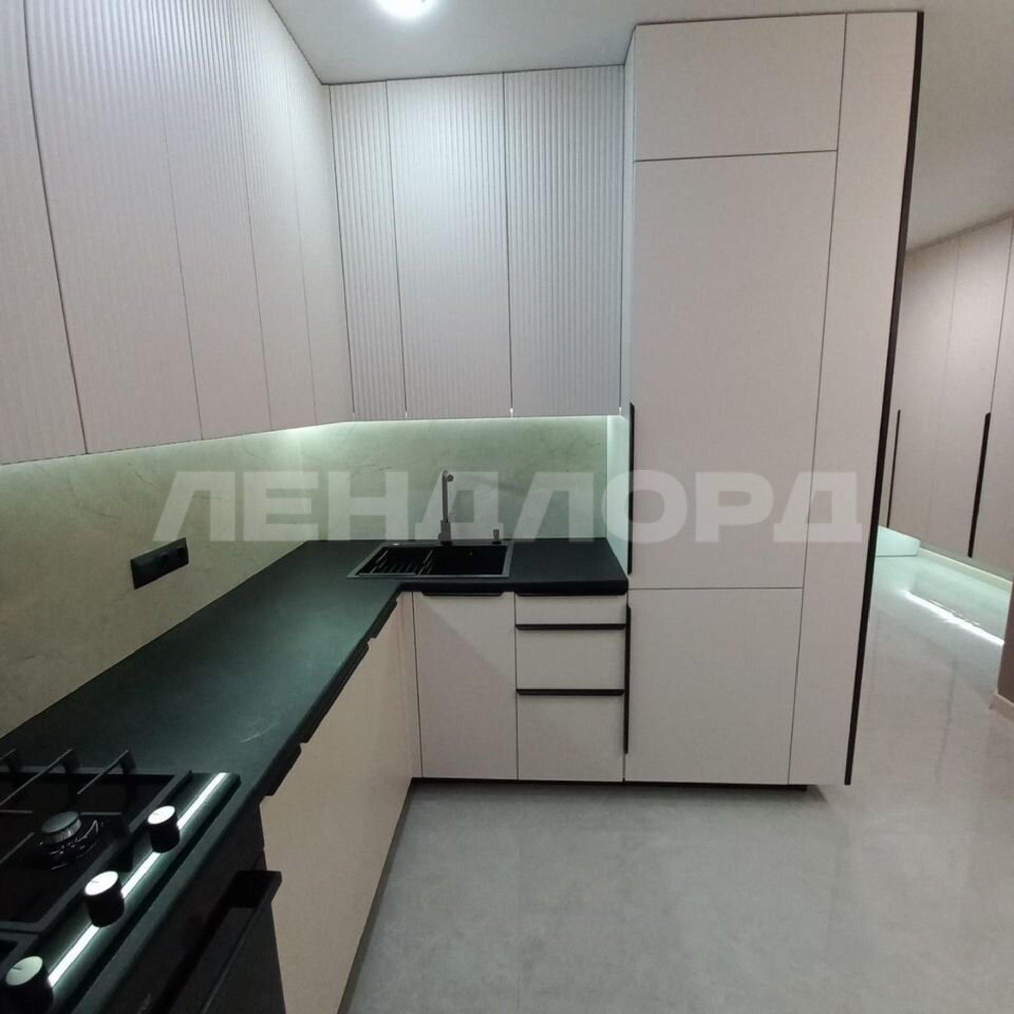 Купить квартиру за 6 500 000 рублей на проспект 40-летия Победы, 111/3с1