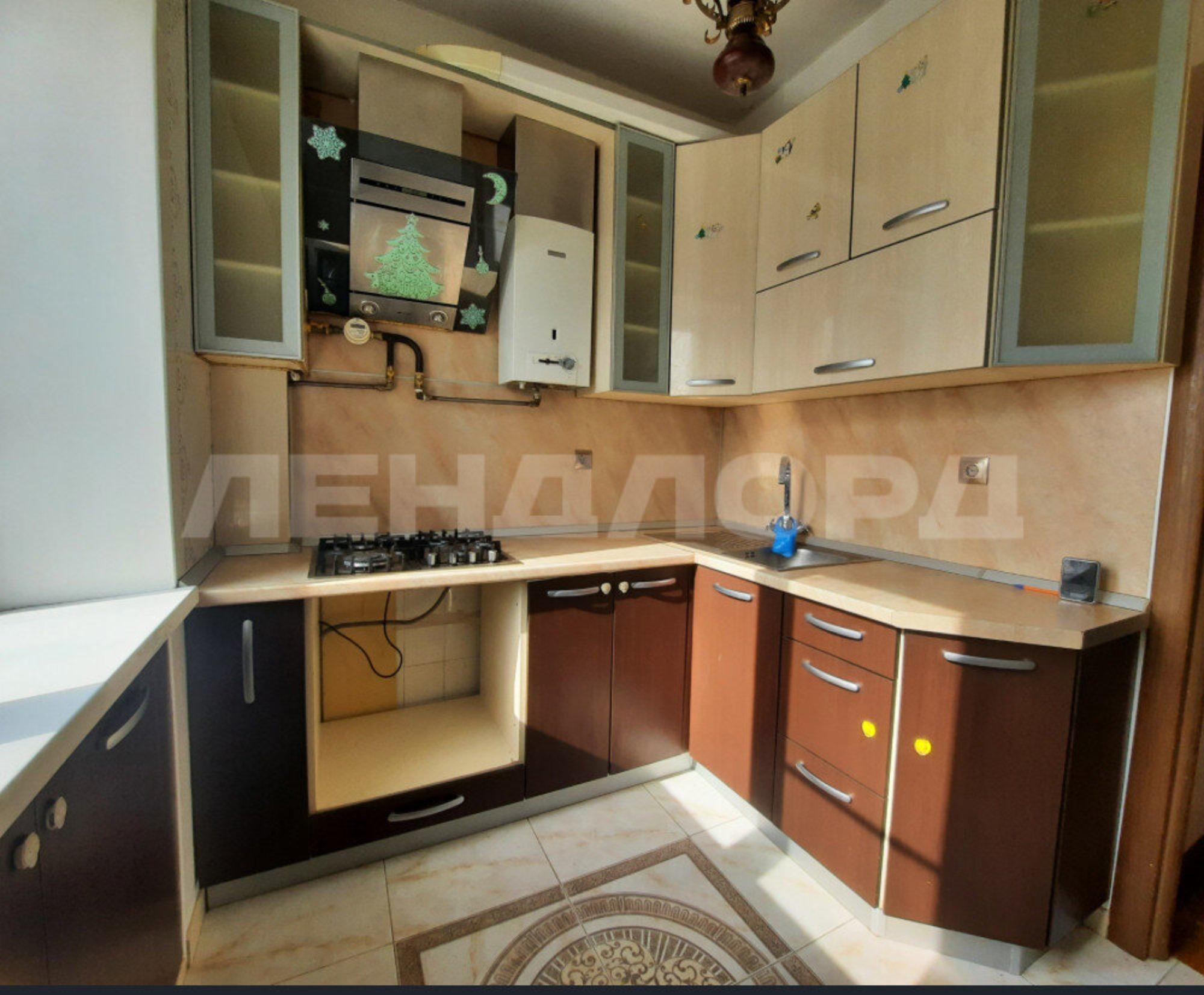 Купить квартиру за 5 000 000 рублей на Российская улица, 48