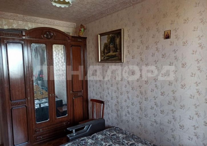 3-комн квартира улица Добровольского, 3/4