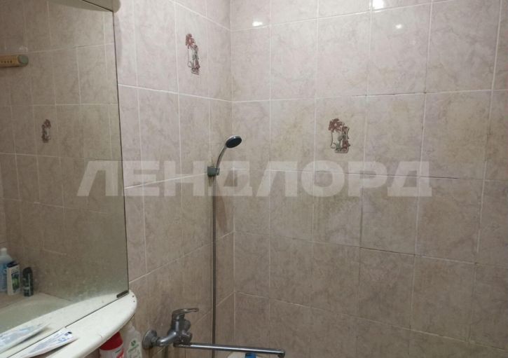 3-комн квартира улица Добровольского, 3/4