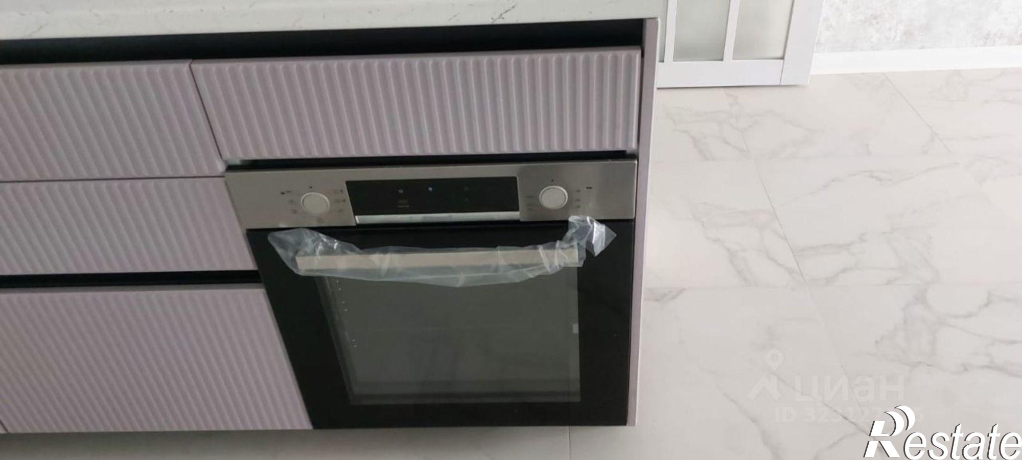 Купить квартиру за 9 450 000 рублей на улица 339-й Стрелковой Дивизии, 10А/18