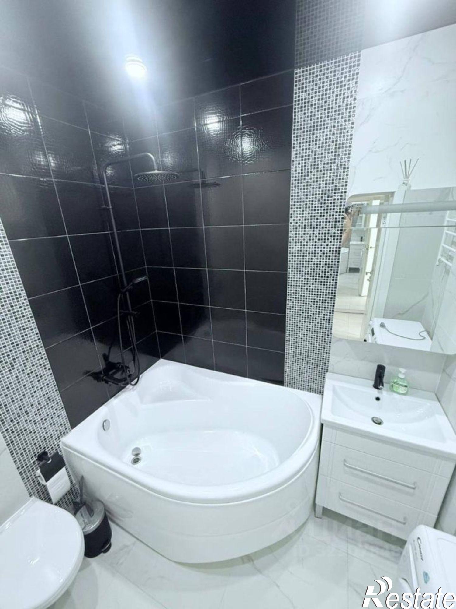 Купить квартиру за 10 500 000 рублей на Береговая улица, 6