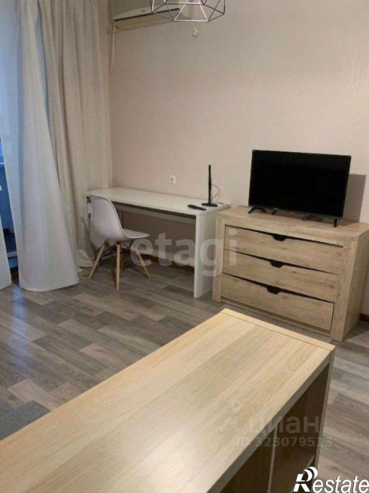 1-комн квартира Портовая улица, 370,  д. 370