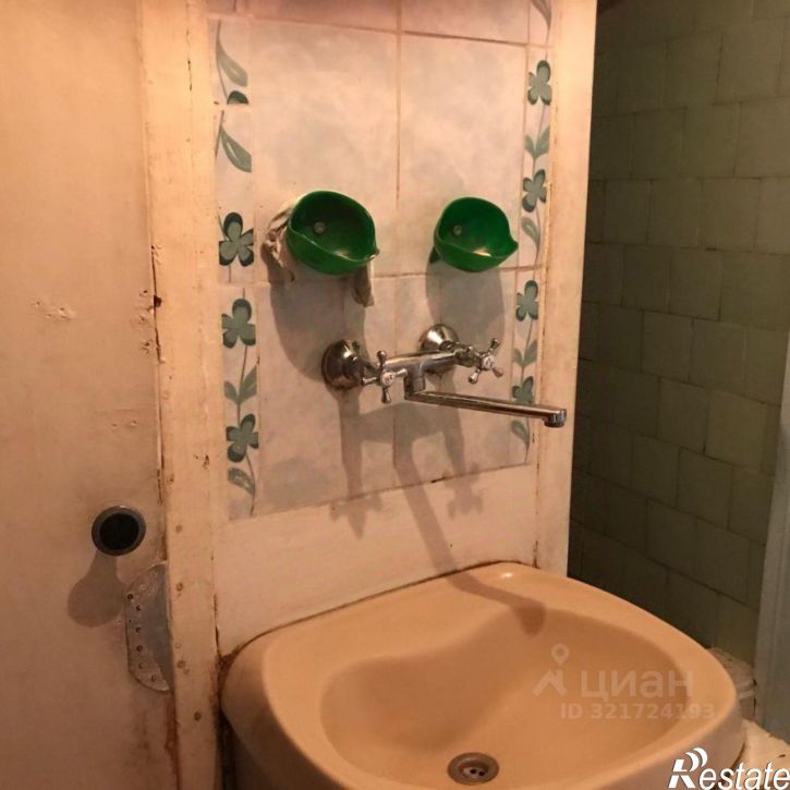 Комната Вятская улица, 43,  д. 43