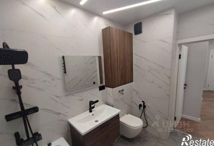 3-комн квартира проспект Маршала Жукова, 18,  д. 18