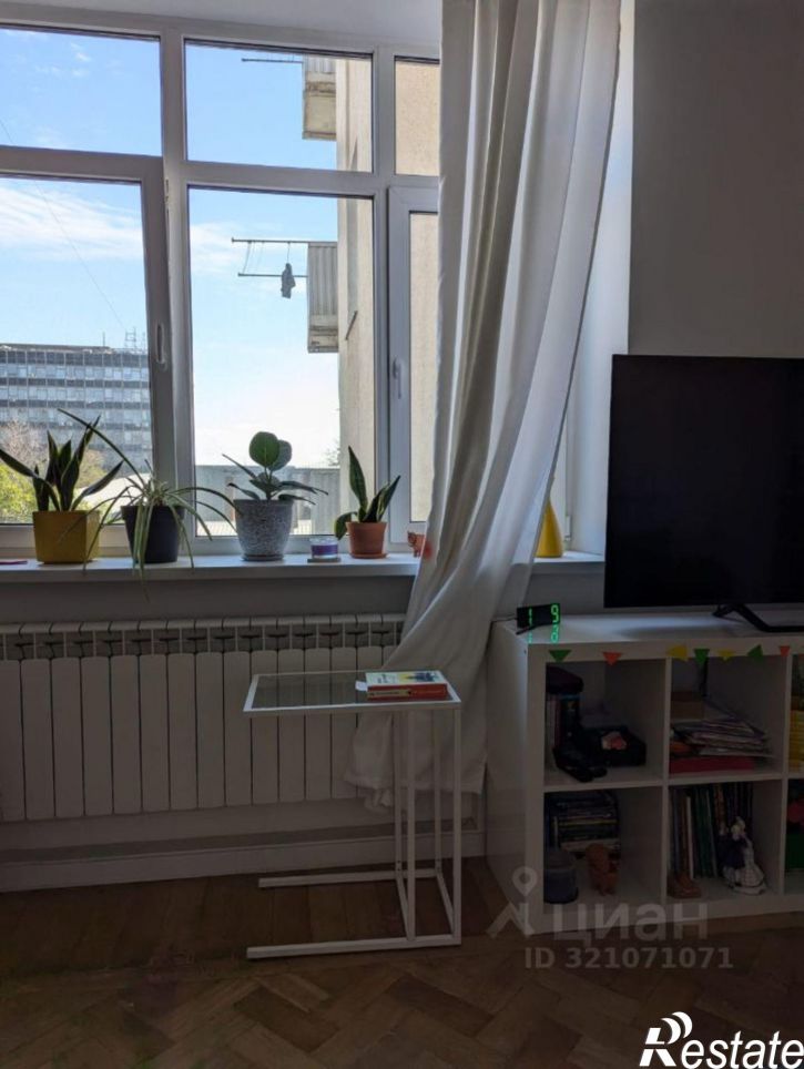 2-комн квартира Ворошиловский проспект, 8,  д. 8