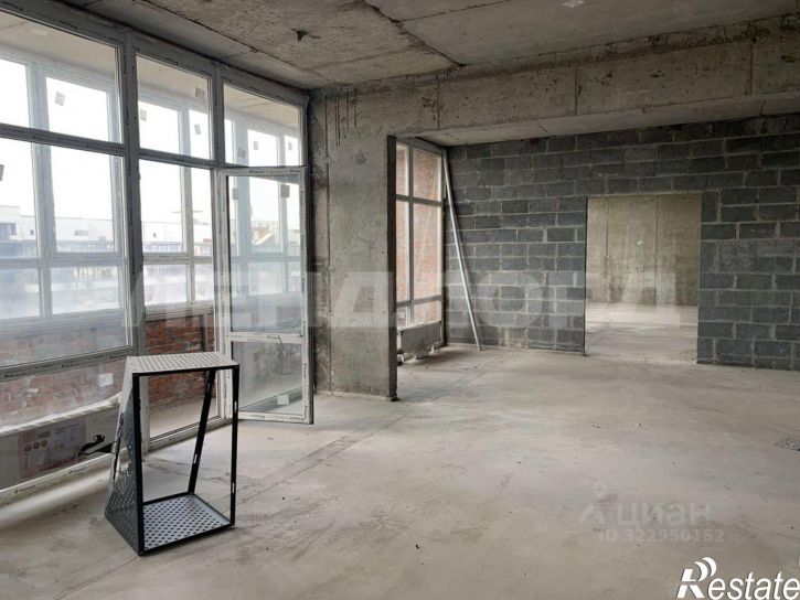 5-комн квартира улица Нансена, 83 с2,  д. 83 с2