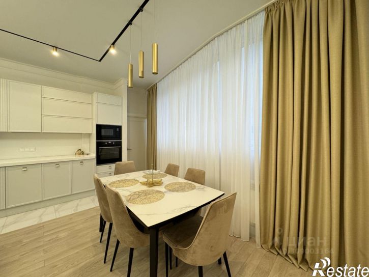 4-комн квартира улица Города Волос, 112,  д. 112