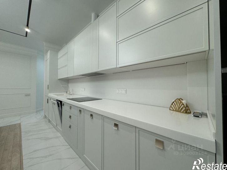 4-комн квартира улица Города Волос, 112,  д. 112