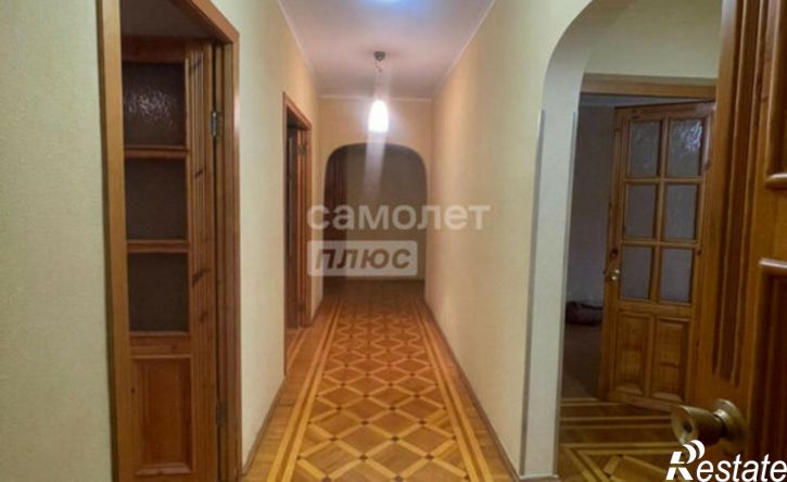 4-комн квартира улица Ерёменко, 66/6,  д. 66/6