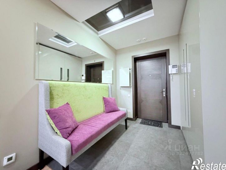 3-комн квартира пр-кт Шолохова, 270 1,  д. 270 1,  к. 1