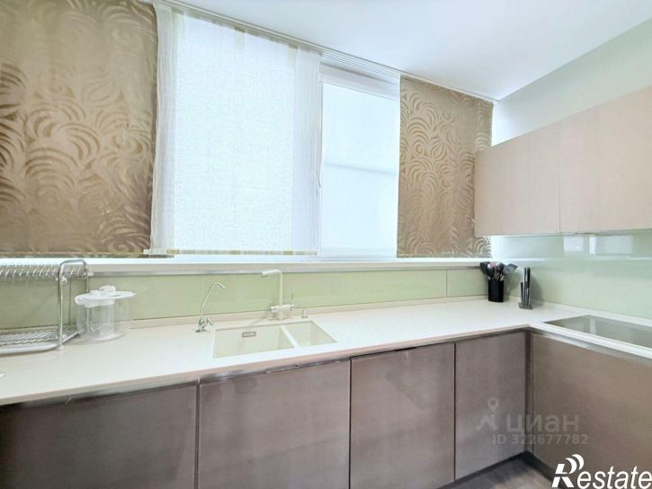 3-комн квартира пр-кт Шолохова, 270 1,  д. 270 1,  к. 1