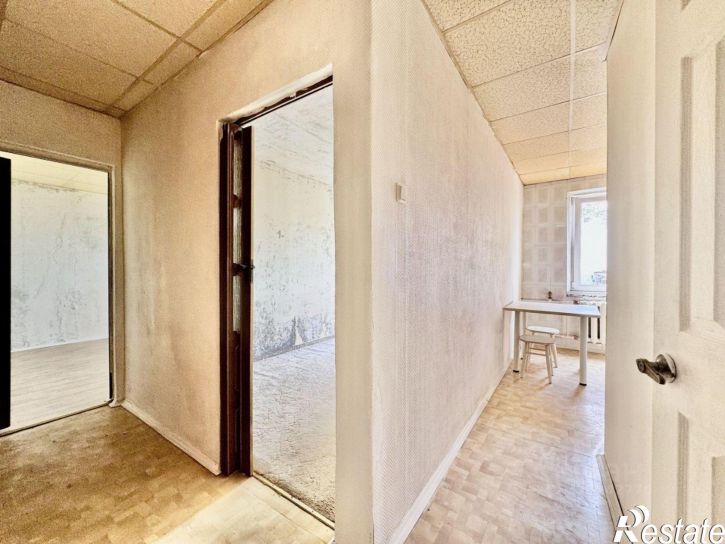 3-комн квартира пр-кт 40-летия Победы, 75а,  д. 75а