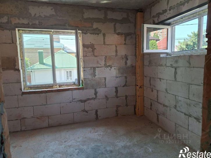 2-комн квартира ул Промежуточная, 10,  д. 10