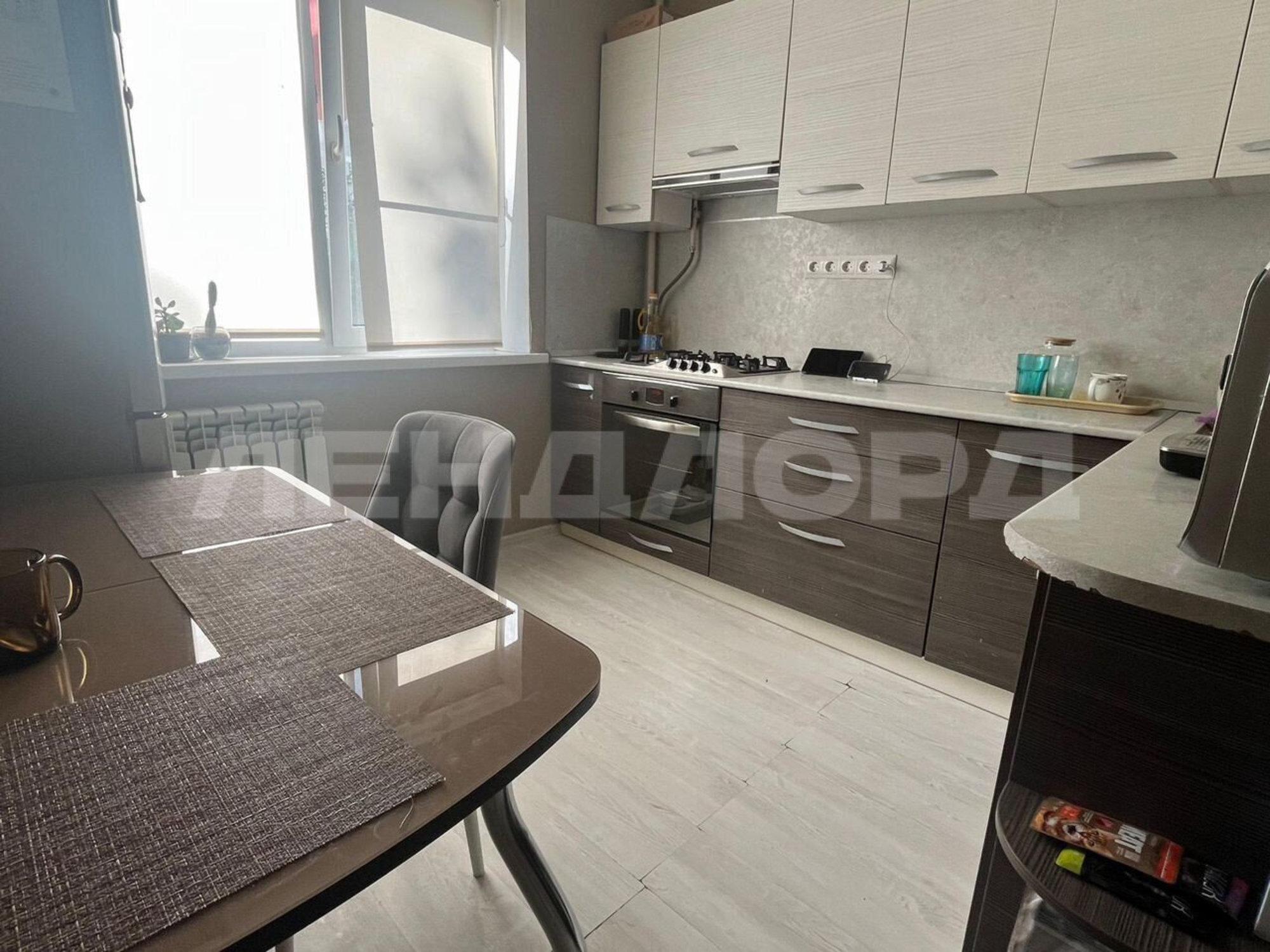 Купить квартиру за 6 350 000 рублей на Врубовая улица, 4/1