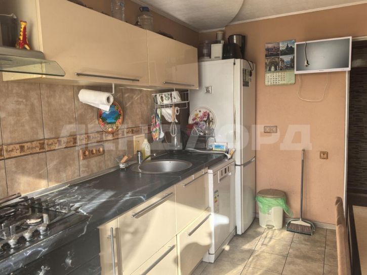 3-комн квартира Ворошиловский проспект, 91/1