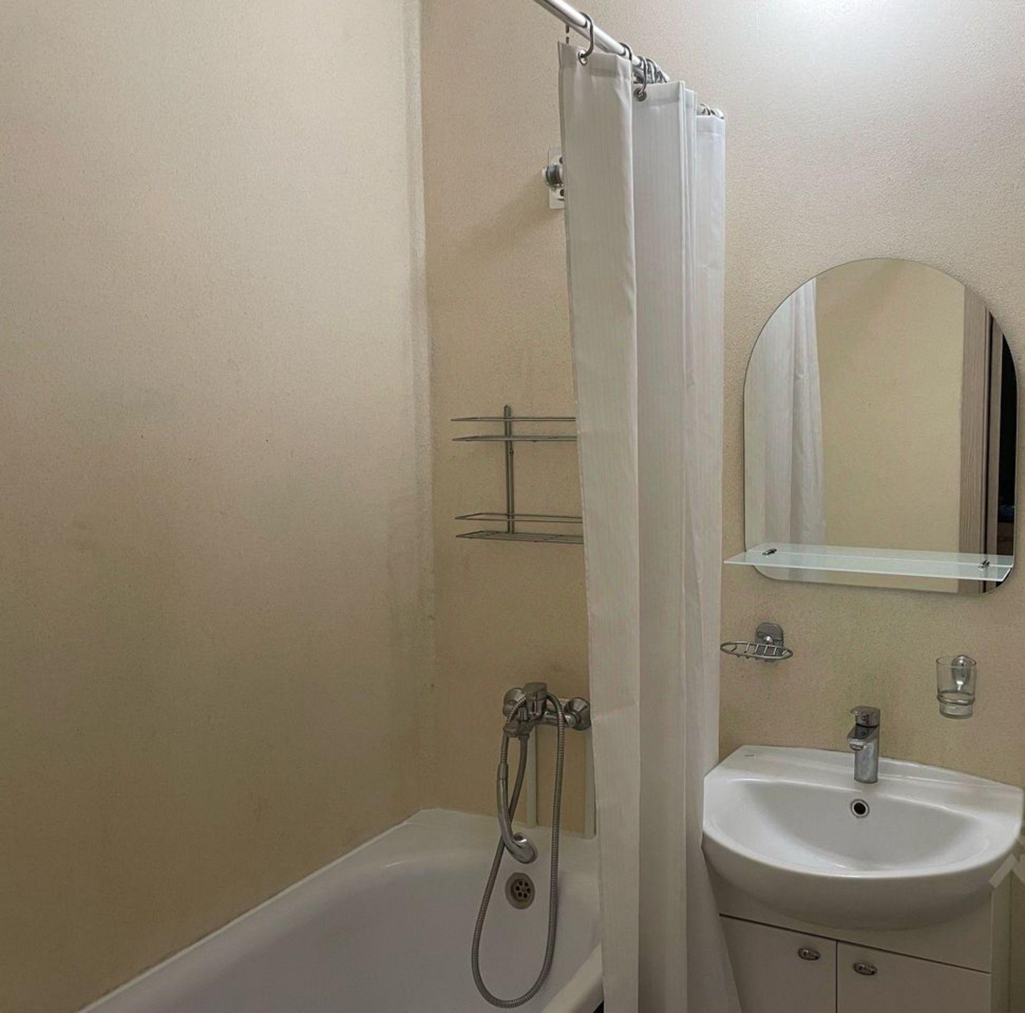 Сдать квартиру за 17 000 рублей на Андреева пер, 6