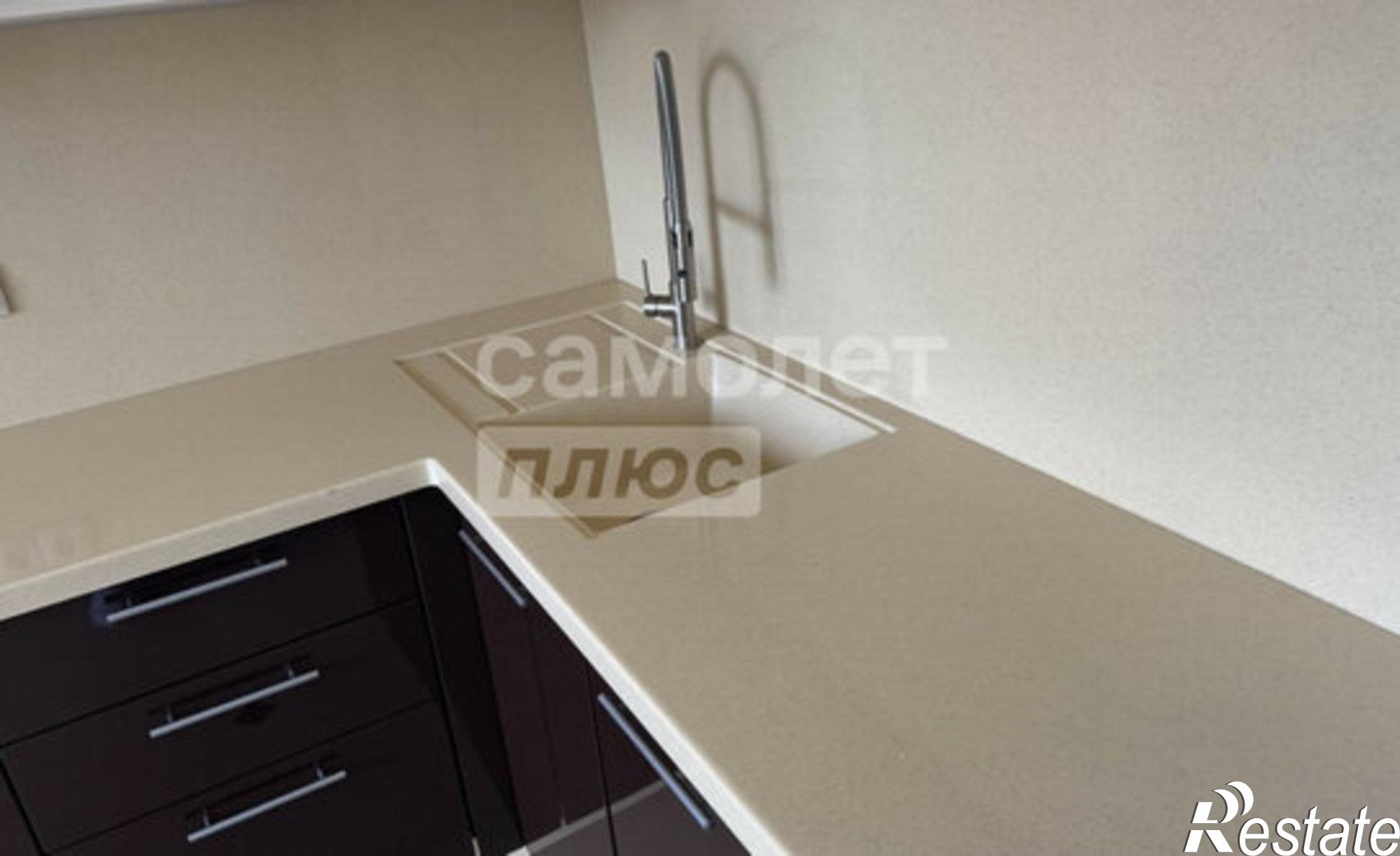 Купить квартиру за 25 700 000 рублей на Кировский проспект, 46