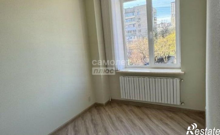 4-комн квартира Кировский проспект, 46,  д. 46