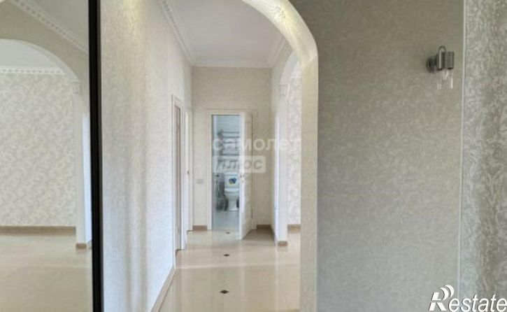 4-комн квартира Кировский проспект, 46,  д. 46