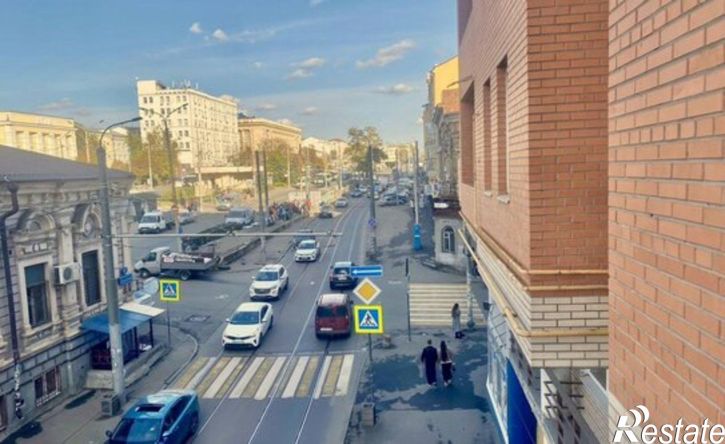 3-комн квартира ул Обороны, 47,  д. 47