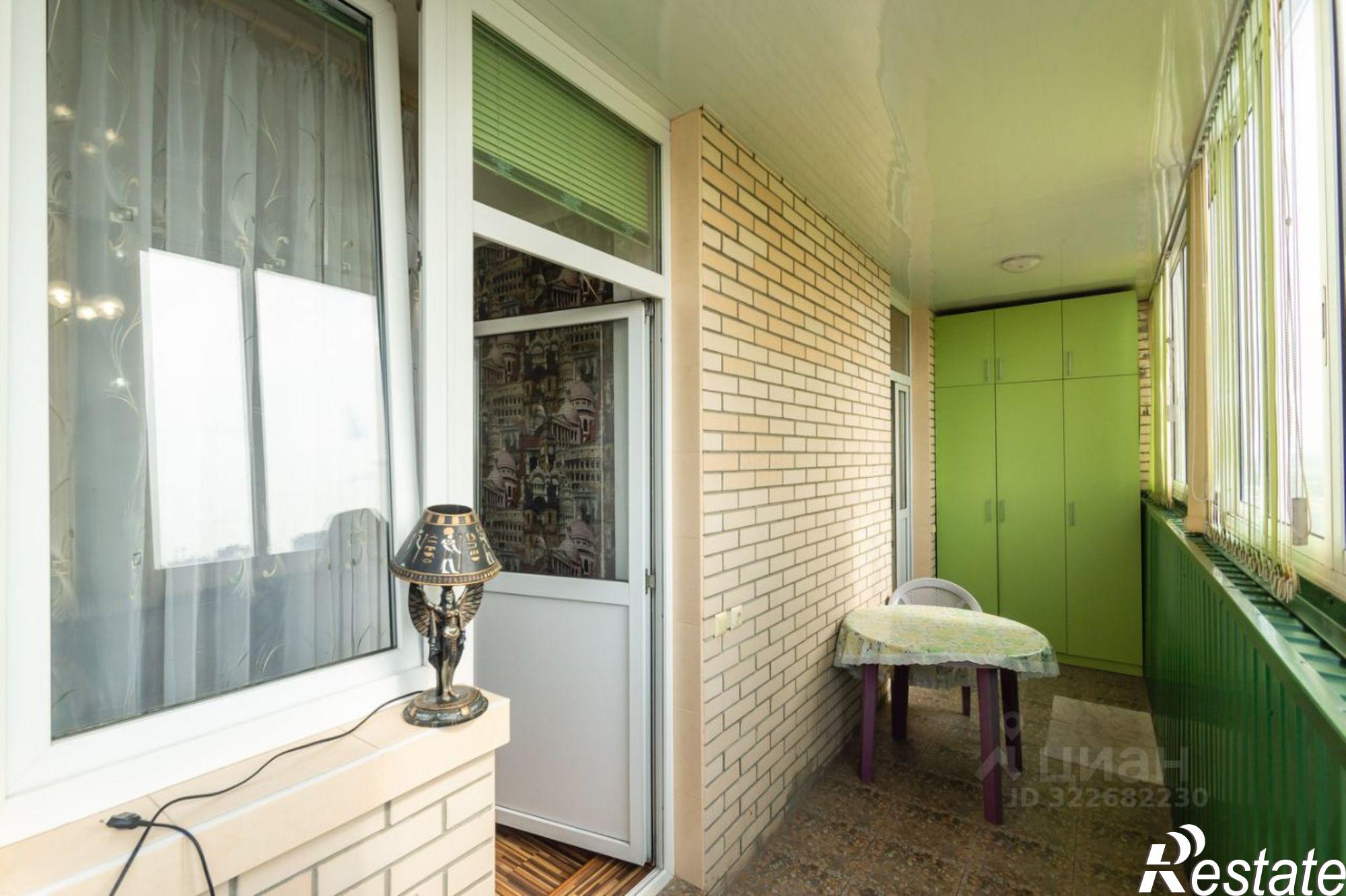 Сдать квартиру за 35 000 рублей на Крыловской пер, 10