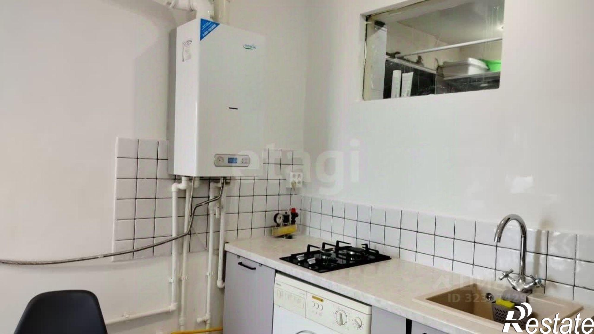 Купить квартиру за 4 350 000 рублей на Соборный переулок, 89