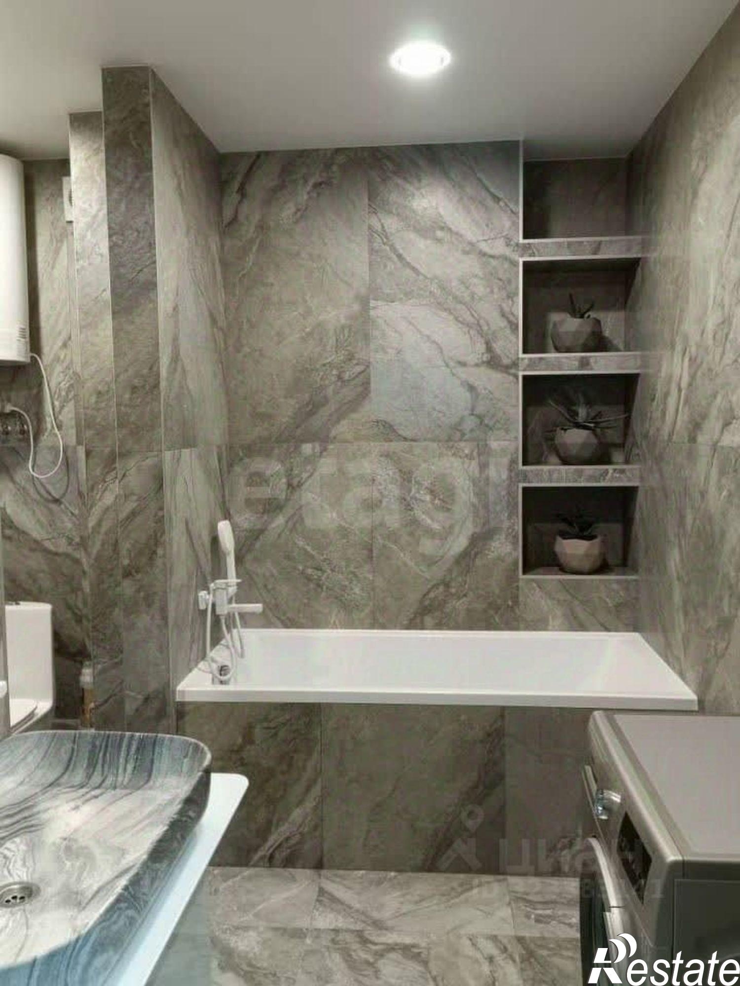 Купить квартиру за 10 200 000 рублей на Днепровский переулок, 117 с1