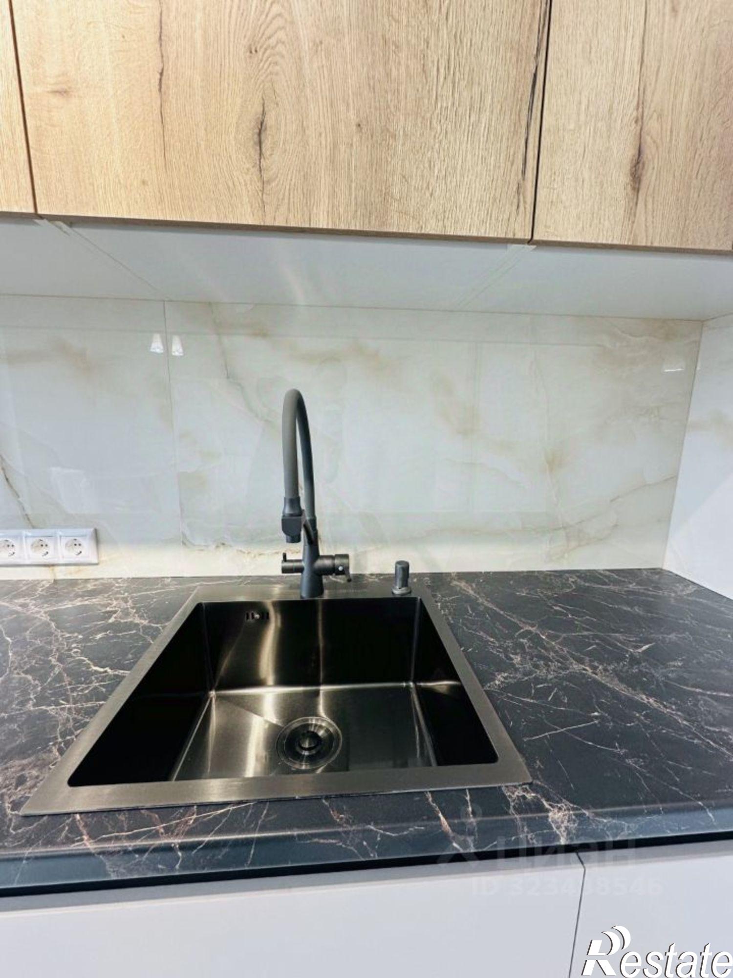 Купить квартиру за 9 000 000 рублей на пр-кт Соколова, 68