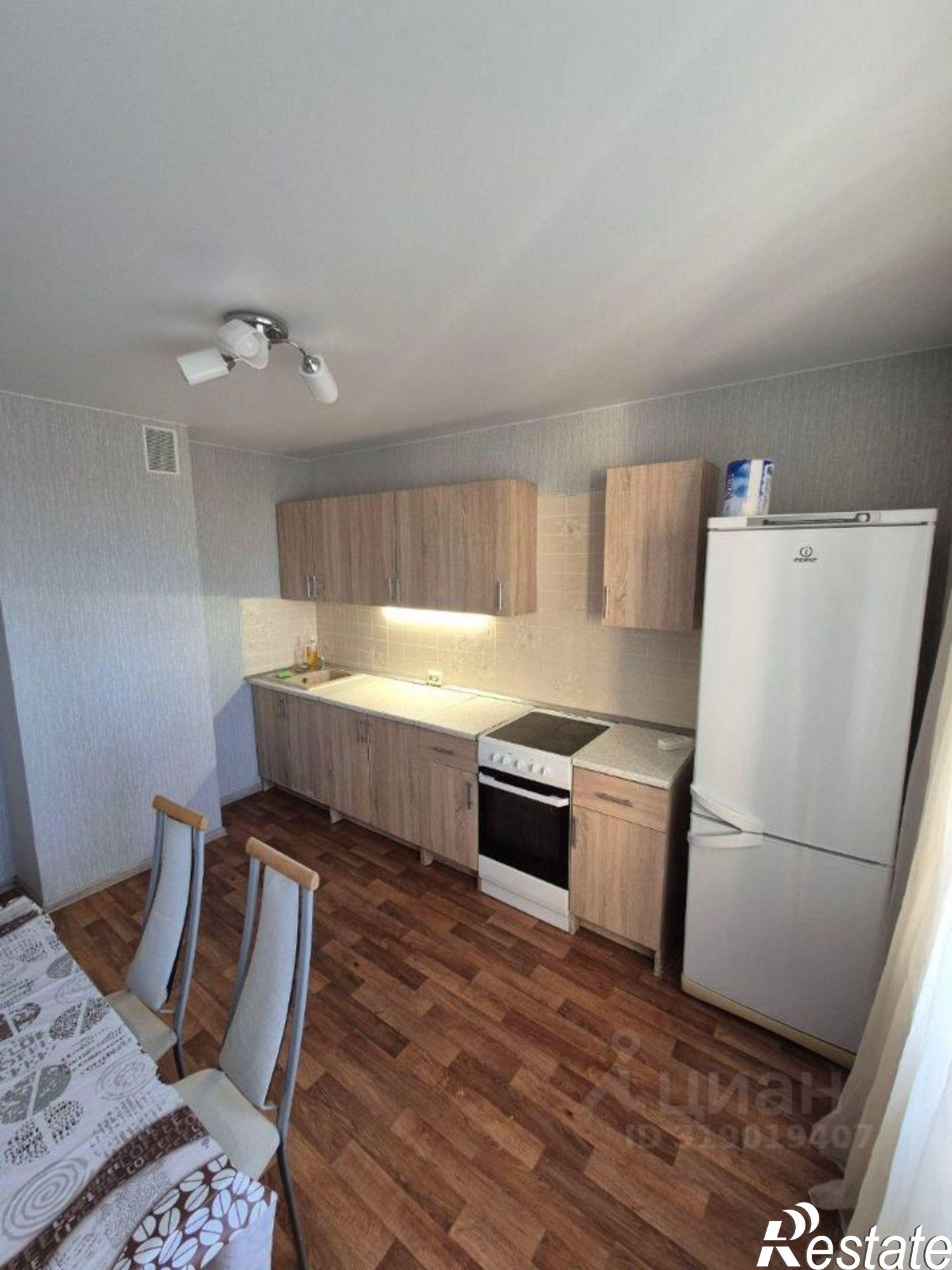 Сдать квартиру за 25 000 рублей на улица Петренко, 2