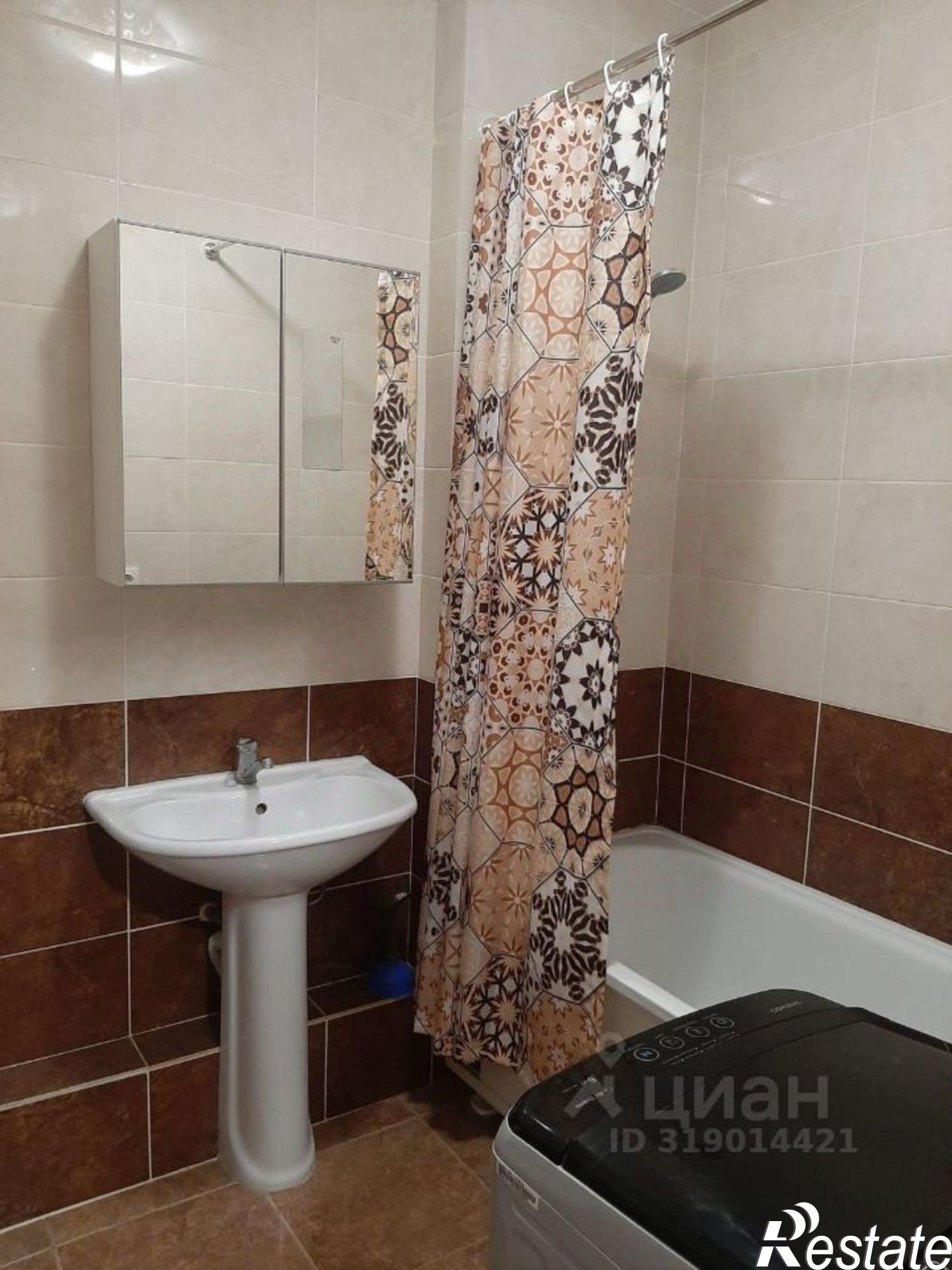 Сдать квартиру за 25 000 рублей на улица Еляна, 68