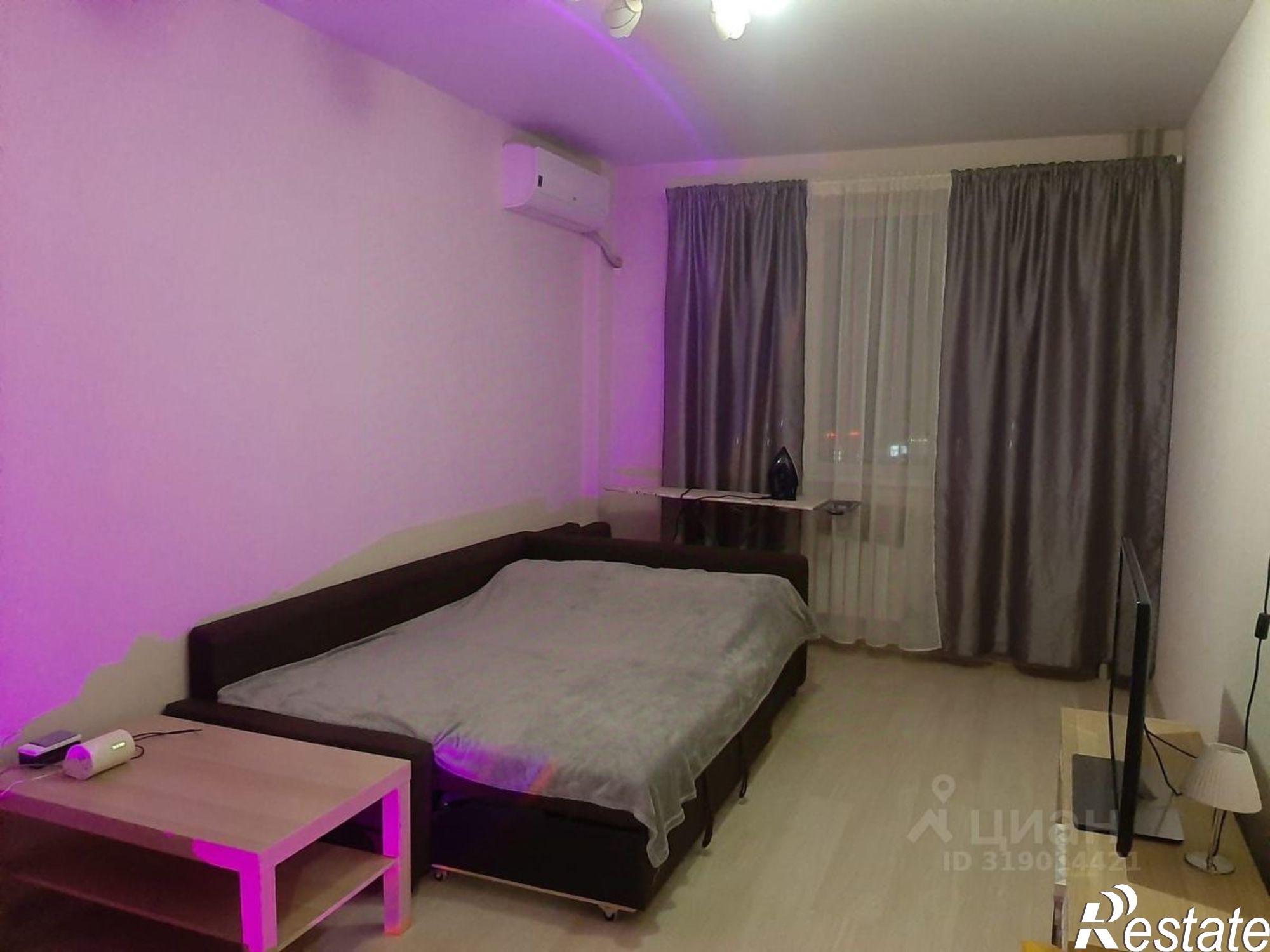 Сдать квартиру за 25 000 рублей на улица Еляна, 68