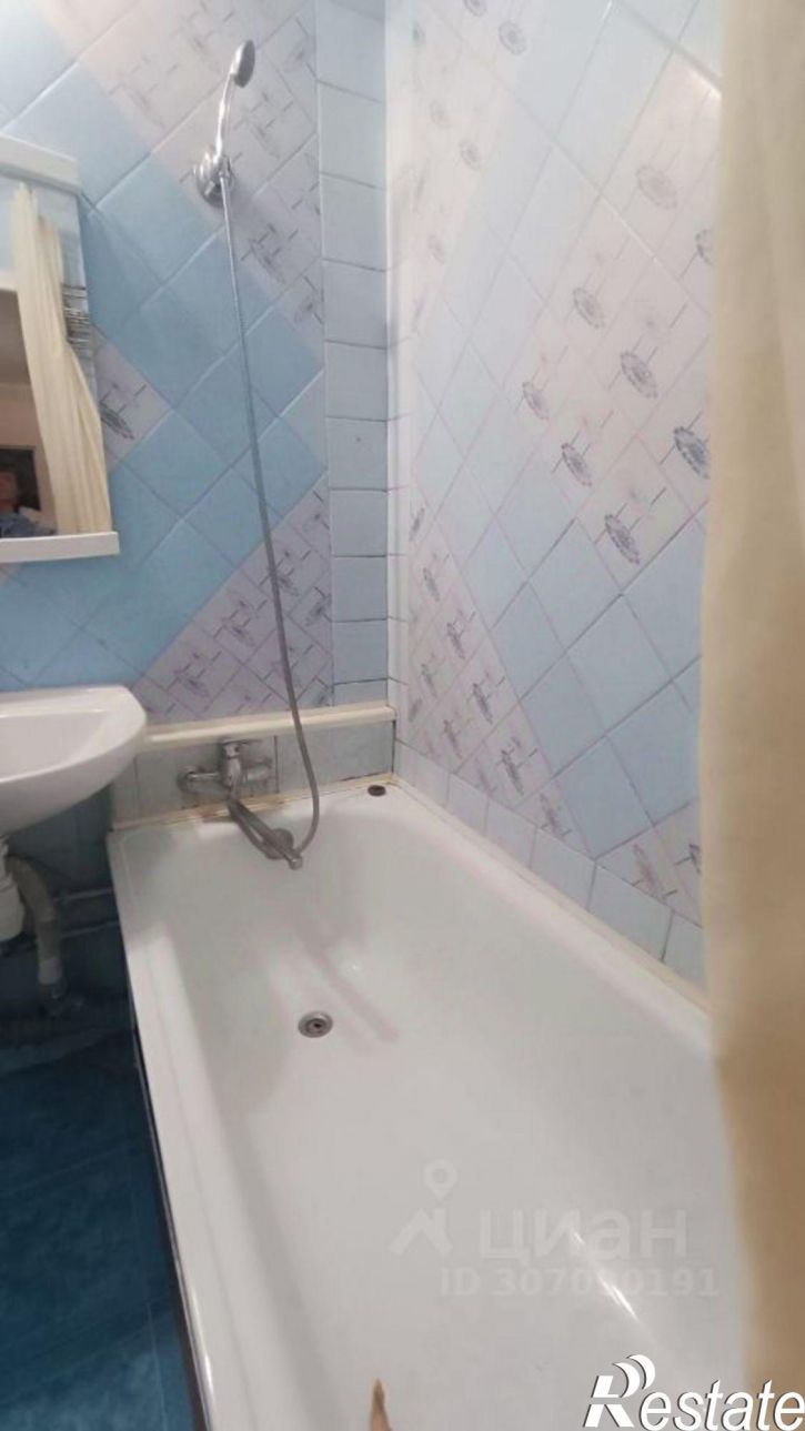 2-комн квартира бульвар Комарова, 26,  д. 26