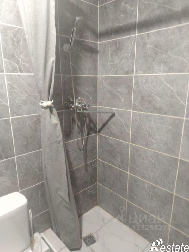 1-комн квартира улица Жмайлова, 9,  д. 9