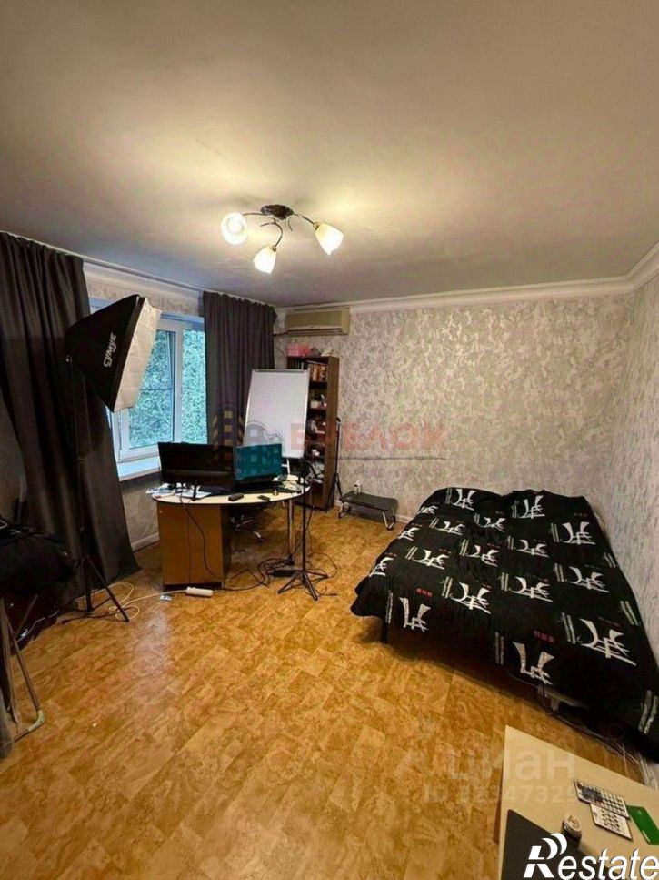 2-комн квартира проспект Соколова, 85,  д. 85