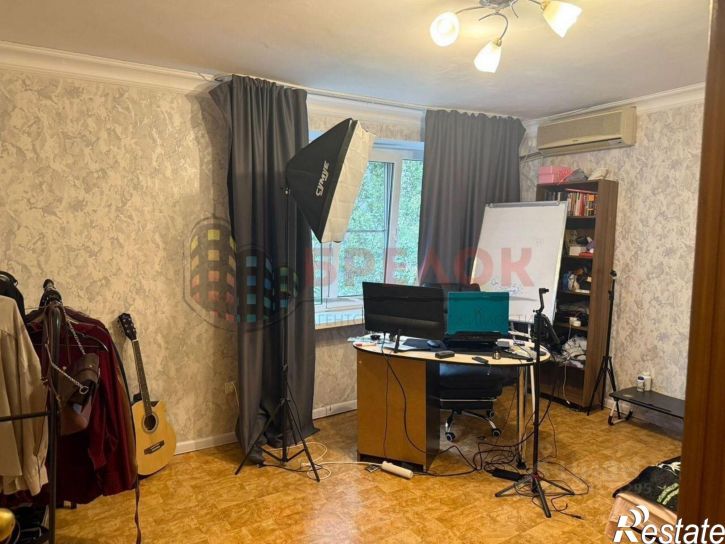 2-комн квартира проспект Соколова, 85,  д. 85