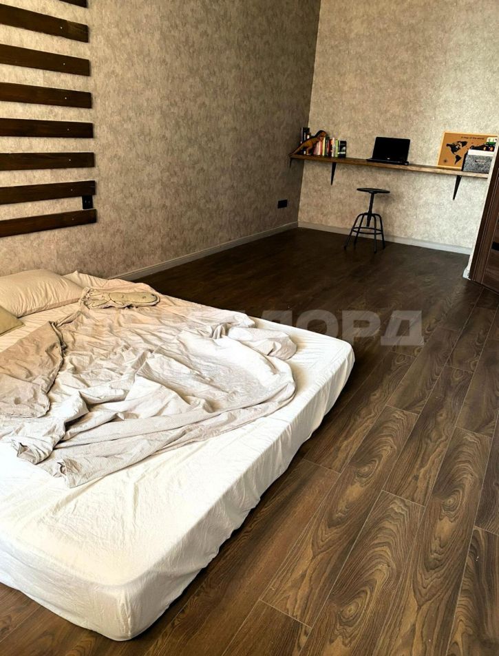 2-комн квартира улица Богданова, 81