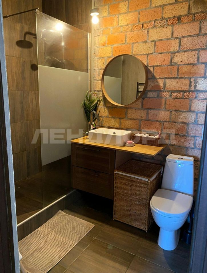 2-комн квартира улица Богданова, 81