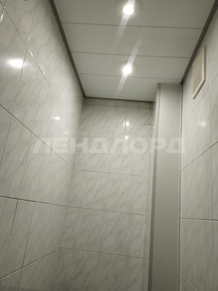 2-комн квартира проспект Космонавтов, 34/2