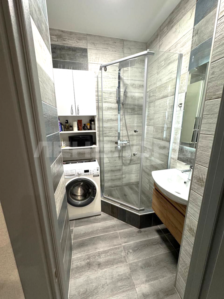 2-комн квартира Батуринская улица, 167/16